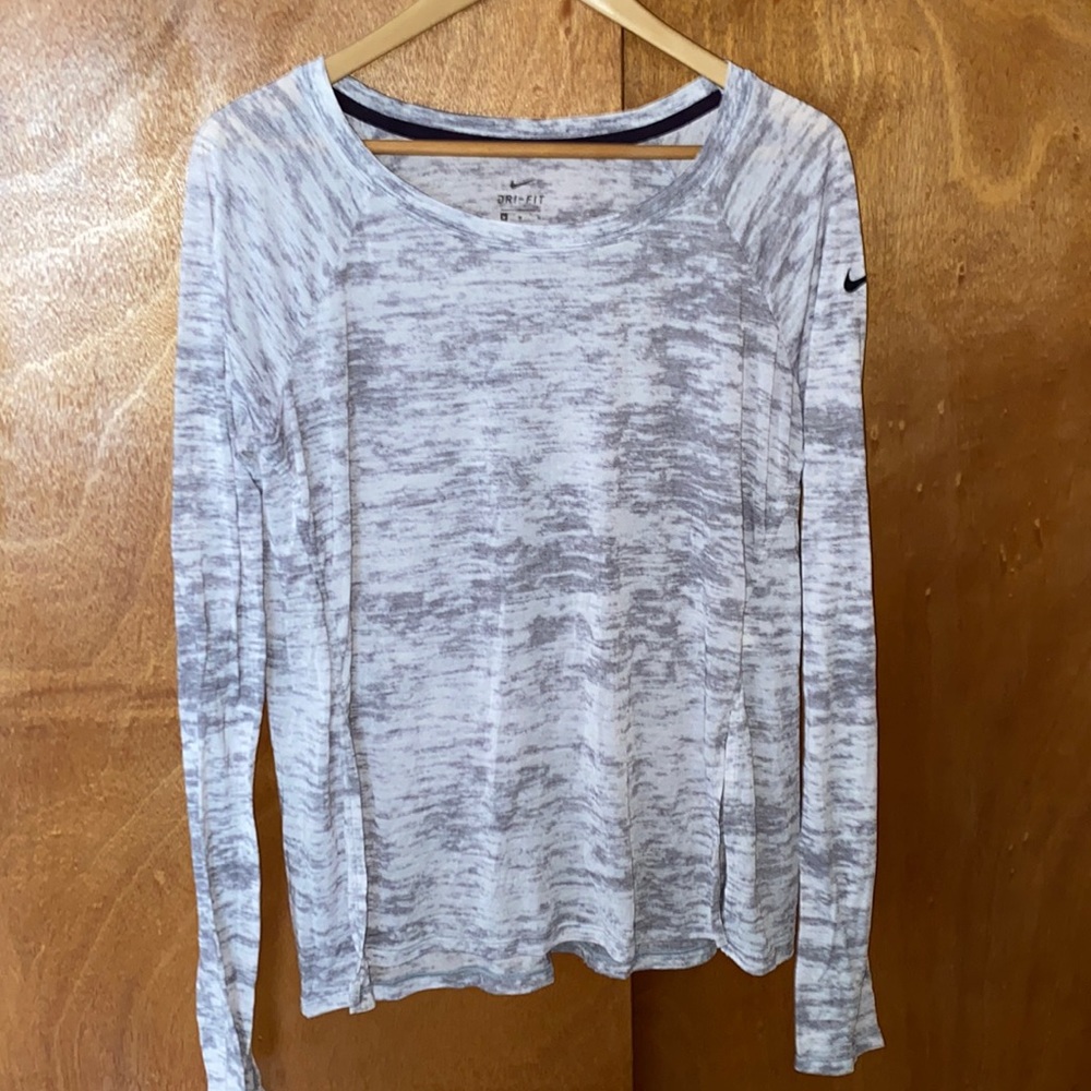 Nike Dri-Fit Light Weight Top